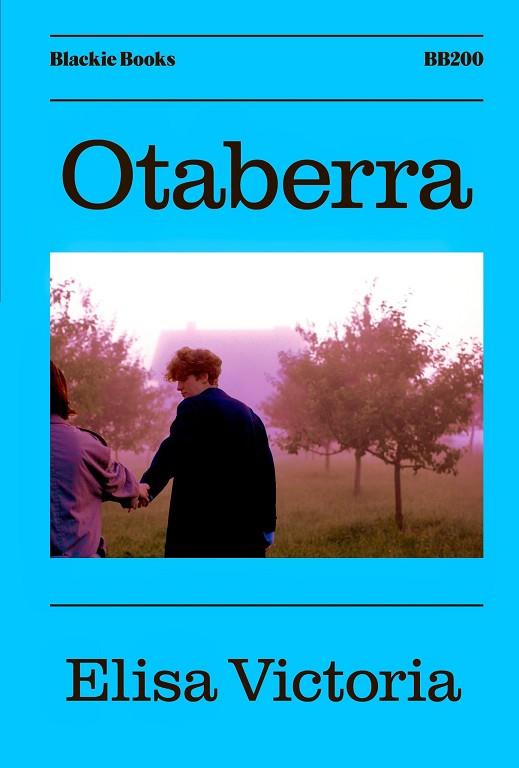 OTABERRA | 9788419654458 | VICTORIA, ELISA | Llibreria L'Altell - Llibreria Online de Banyoles | Comprar llibres en català i castellà online - Llibreria de Girona
