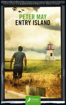 ENTRY ISLAND | 9788498388084 | MAY, PETER | Llibreria Online de Banyoles | Comprar llibres en català i castellà online