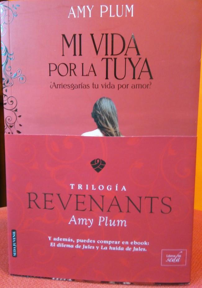 REVENANTS (PACK) | 9788415854975 | PLUM, AMY | Llibreria L'Altell - Llibreria Online de Banyoles | Comprar llibres en català i castellà online - Llibreria de Girona
