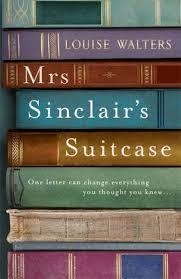MRS SINCLAIR'S SUITCASE | 9781444777437 | WALTERS, LOUISE | Llibreria Online de Banyoles | Comprar llibres en català i castellà online
