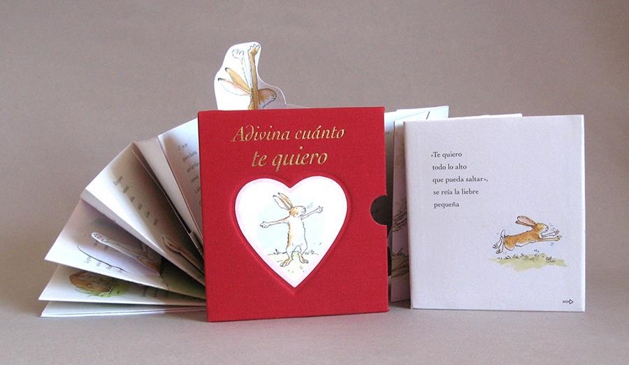 ADIVINA CUÁNTO TE QUIERO DESPLEGABLE MINI CAJA ROJA | 9788416126125 | MCBRATNEY, SAM | Llibreria L'Altell - Llibreria Online de Banyoles | Comprar llibres en català i castellà online - Llibreria de Girona