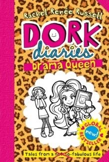 DORK DIARIES 9 DRAMA QUEEN | 9781471143847 | RUSSEL RACHEL R | Llibreria L'Altell - Llibreria Online de Banyoles | Comprar llibres en català i castellà online - Llibreria de Girona