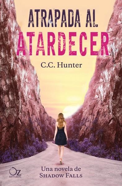 ATRAPADA AL ATARDECER | 9788416224418 | HUNTER, C.C. | Llibreria L'Altell - Llibreria Online de Banyoles | Comprar llibres en català i castellà online - Llibreria de Girona