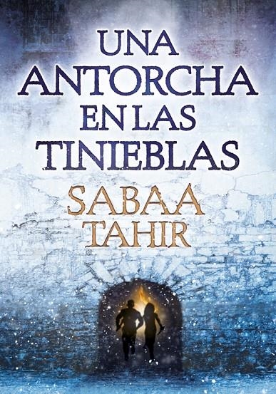 ANTORCHA EN LAS TINIEBLAS, UNA | 9788490435922 | TAHIR, SABAA | Llibreria L'Altell - Llibreria Online de Banyoles | Comprar llibres en català i castellà online - Llibreria de Girona