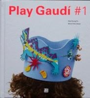 PLAY GAUDÍ #1 | 9788461779826 | HYE YOUNG YU/ NÚRIA VILA LLÀCER | Llibreria L'Altell - Llibreria Online de Banyoles | Comprar llibres en català i castellà online - Llibreria de Girona