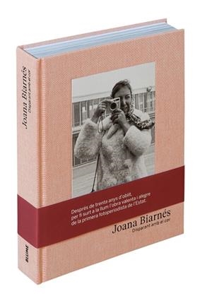 JOANA BIARNÉS. DISPARANT AMB EL COR | 9788417056094 | BIARNÉS, JOANA | Llibreria L'Altell - Llibreria Online de Banyoles | Comprar llibres en català i castellà online - Llibreria de Girona