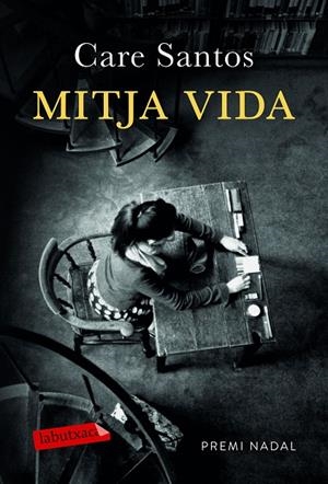 MITJA VIDA | 9788417031558 | SANTOS, CARE | Llibreria Online de Banyoles | Comprar llibres en català i castellà online