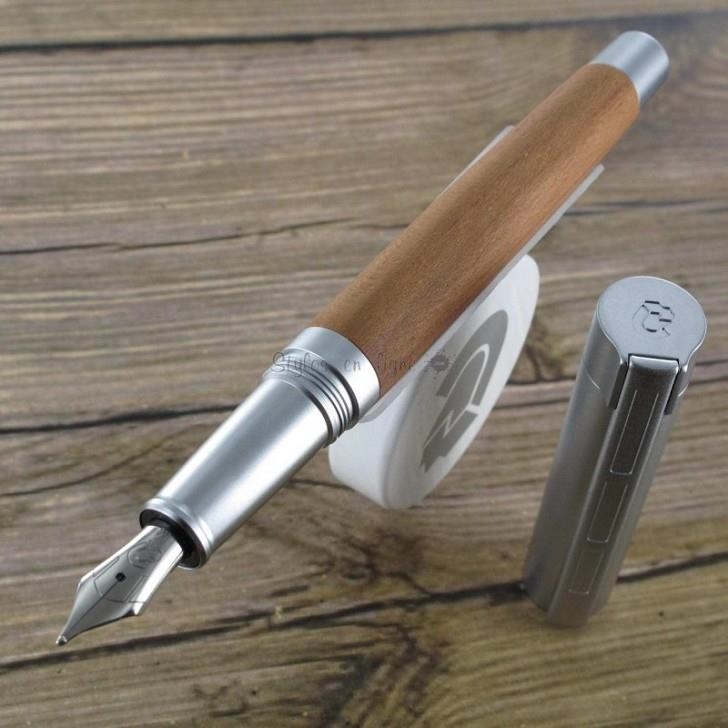 PLUMA ESTILOGRAFICA LIGNUM CIR. STAEDTLER | 4007817902875 | Llibreria L'Altell - Llibreria Online de Banyoles | Comprar llibres en català i castellà online - Llibreria de Girona