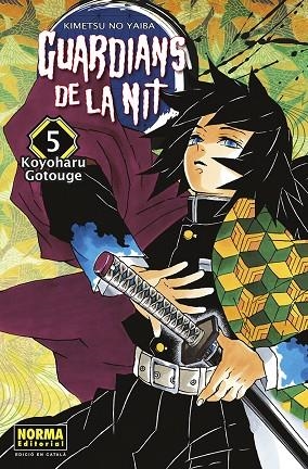 GUARDIANS DE LA NIT 05 | 9788467958515 | KOYOHARU GOTOUGE | Llibreria L'Altell - Llibreria Online de Banyoles | Comprar llibres en català i castellà online - Llibreria de Girona