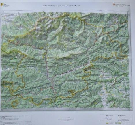 MAPA TOPOGRÀFIC DE CATALUNYA 1:100.000 (EN RELLEU). RIPOLLÈS | 8414774327072 | ICGC | Llibreria Online de Banyoles | Comprar llibres en català i castellà online