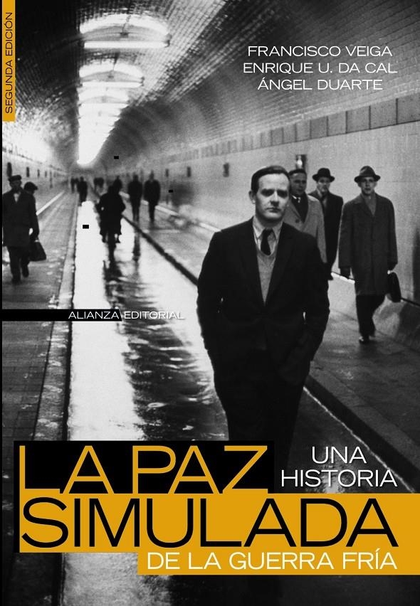 PAZ SIMULADA, LA | 9788420648279 | VEIGA, FRANCISCO Y DUARTE, ANGEL Y DA CAL, ENRIQUE | Llibreria L'Altell - Llibreria Online de Banyoles | Comprar llibres en català i castellà online - Llibreria de Girona